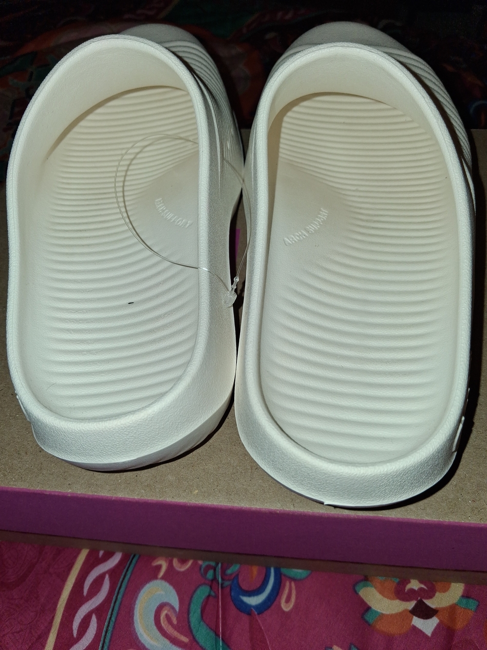 Ryka White Slip-On Ribbed Clogs - Picture 4 of 7
